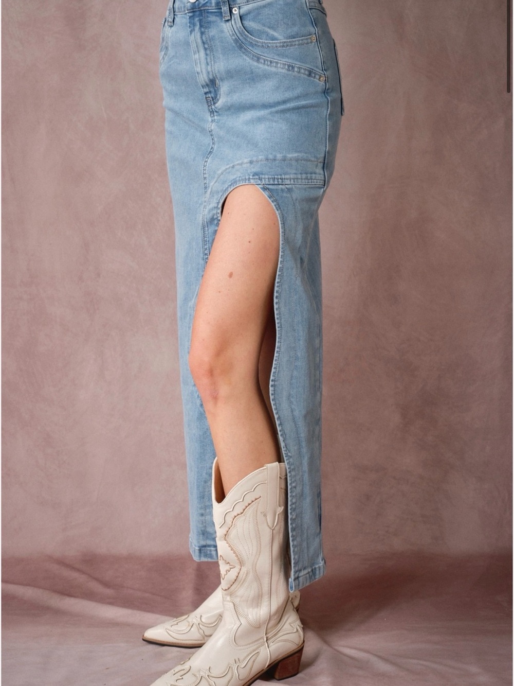 Cowgirl Light Wash Denim Maxi Skirt with Sculpted Side Slit - Picture 4 of 11